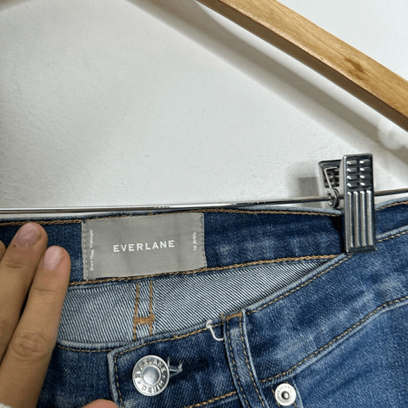 EVERLANE CHEEKY Mid Rise Skinny Jean medium blue stretch womens size 28 ANKLE - Picture 5 of 8